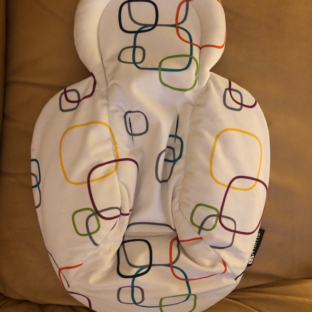Mamaroo infant insert - Picture 3 of 3